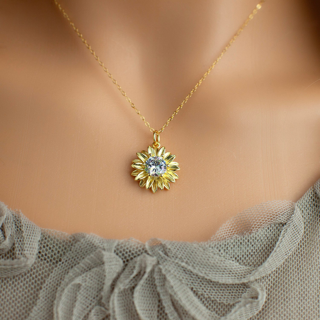 Shiny Sunflower Necklace